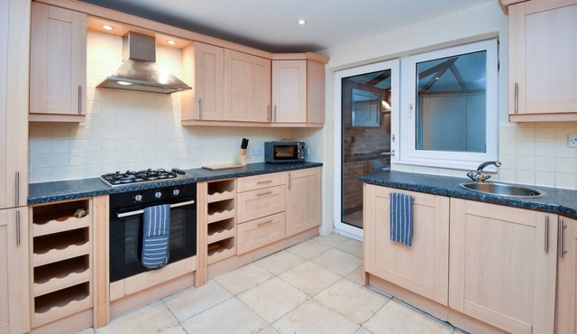 Charming 4bedroom House at Silicon Court