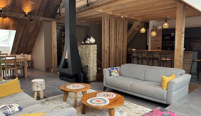 Charming 4BR Townhouse with Modern Interior in Villard-de-Lans