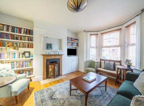 Charming 4BR Victorian Townhouse - Central Oxford - Pass the Keys