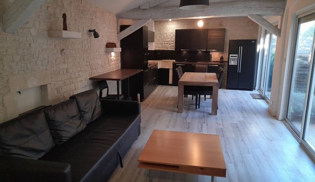 Charming 5-Bedroom House in Croix-Chapeau, La Rochelle, France⭐