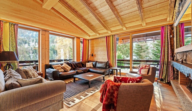 Charming 5 Bedroom Cottage - By Mrs Miggins