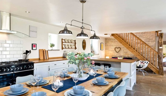Charming 5 bedroom converted barn in Monyash, near to Bakewell.