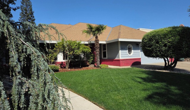 Charming 5-bedroom house in fabulous Rocklin close to Westfield Galleria