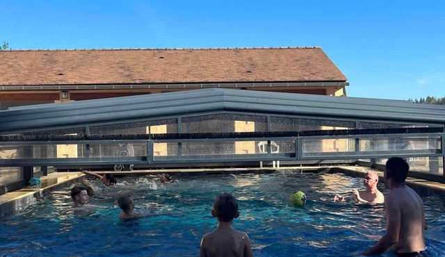 Charming 5-Bedroom Perigord Retreat with Pool and Garden