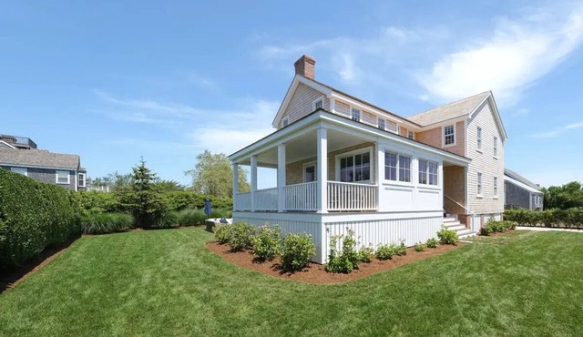 Charming 5BR Brant Point Home with Patio Backyard!