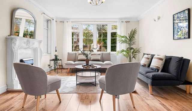 Charming 5BR Home with Garden & Parking