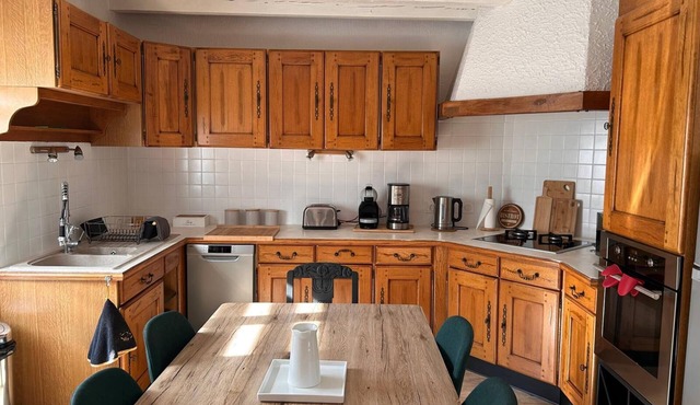 Charming 70 M2 apartment with secure parking