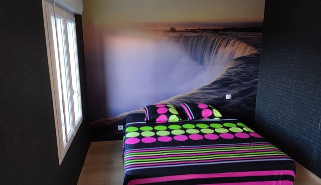 Charming accommodation with swimming pool and jacuzzi.