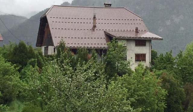 Charming accommodation in an old farm, Mont Blanc country