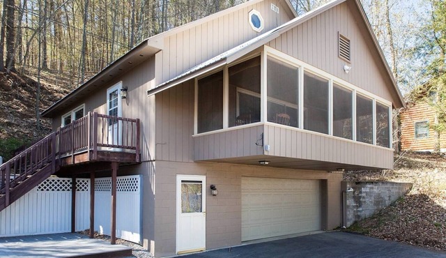 Charming Adirondack Lake Home- Private Beach