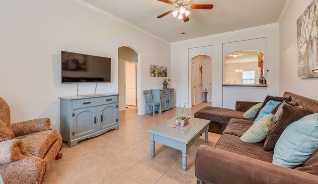 Charming Aggieland getaway