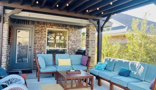 Charming Aggieland Oasis