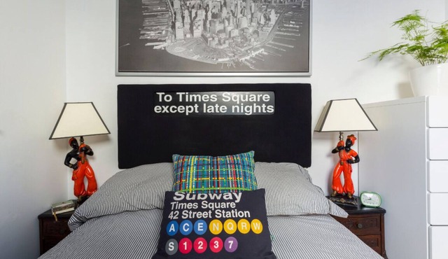 Charming and Artsy LES 1-Bedroom