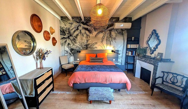 CHARMING AND COMFORTABLE APARTMENT