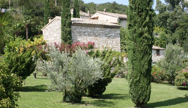 Charming and Character Cottage in Drôme Provençale