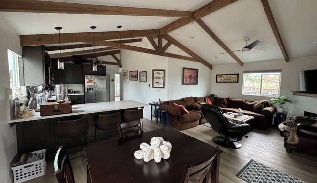 Charming and comfortable 2-bedroom house in Baywood/Los Osos with WiFi