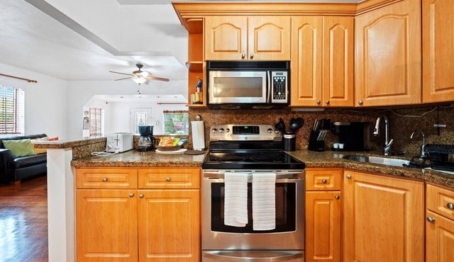 Charming and cozy family home 3 Bedrooms for up to 6 guests