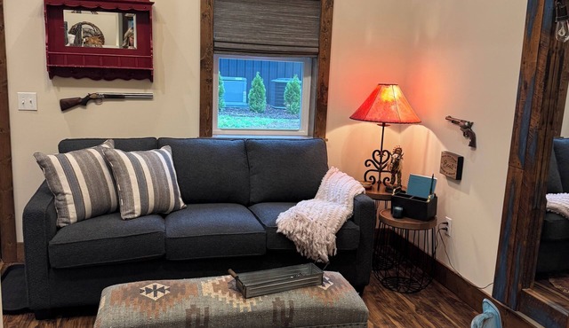 Charming and Cozy Retreat in Newaygo, MI- The Rustic Barn dominium