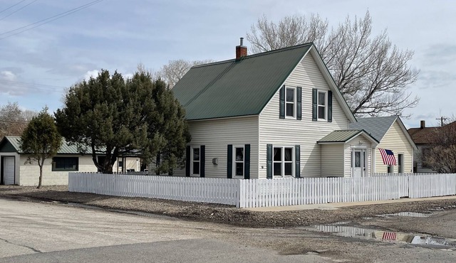Charming and historic home close to downtown
