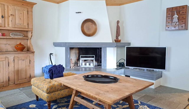 Charming and Modern Chalet (Laax Chalet)