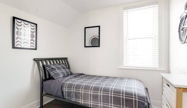 Charming and Newly Renovated home in Arnprior