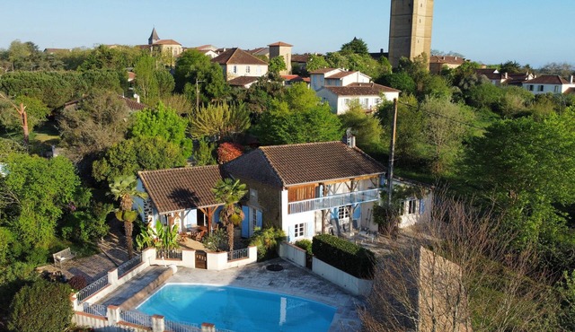 Charming and Private Guest Room in Bassoues