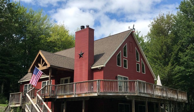 Charming and Private Catskill Chalet