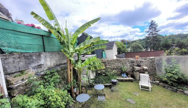 Charming and quiet duplex apartment in Morlaix between the station and the center