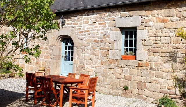 Charming and spacious 3-bedroom gite with lots of character, in rural setting