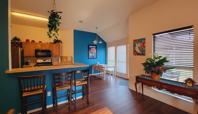 Charming and Spacious Master Bedroom with Private Jacuzzi & Walk-In Closet