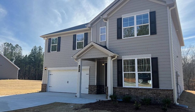 Charming and Spacious 2-bedroom, 2 bath house with fitness room in Mansfield