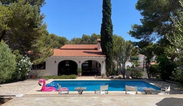 Charming anda confortable villa for 6 people | close to "Cala Cap Blanc".