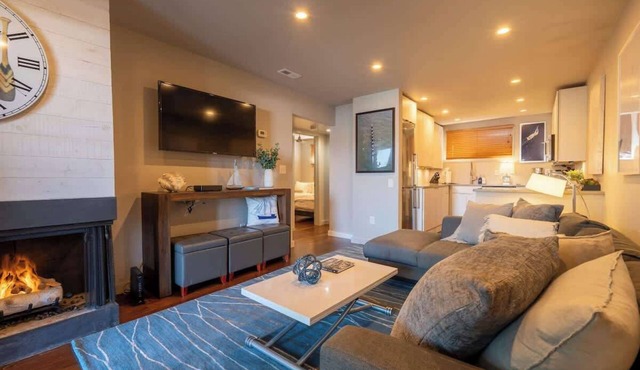 Charming Annapolis Waterfront Condo