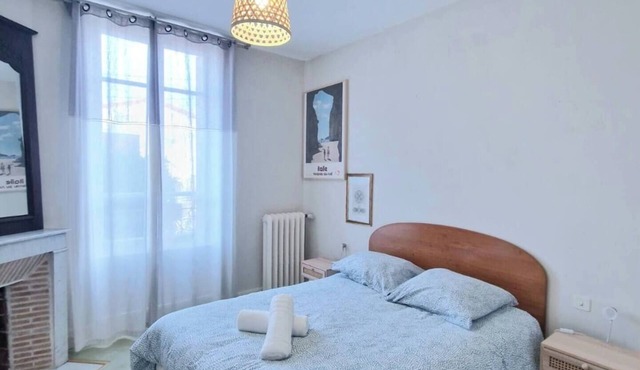 Charming apartment/terrace in the center of town