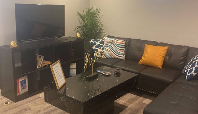 Charming apartment with AC in West Hempstead