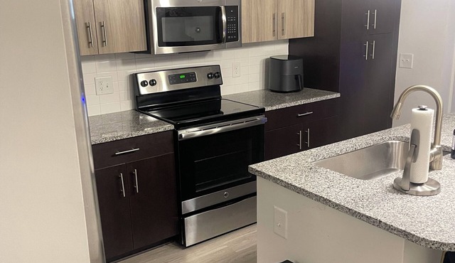 Charming Apartment Perfect Blend of Comfort and Convenience