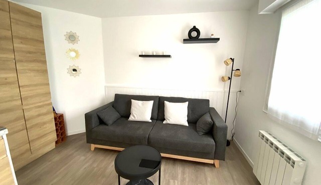 Charming apartment 2 to 4 people 200m from the beach with wifi