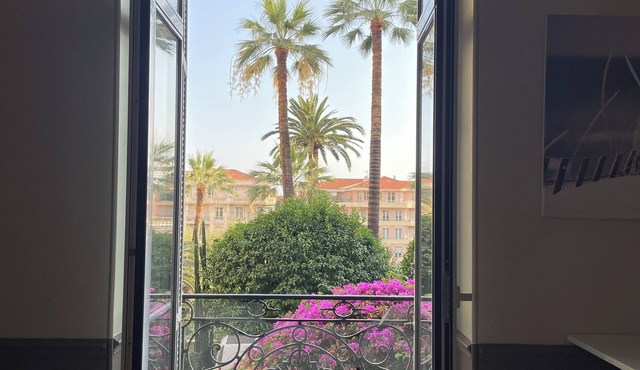 Charming apartment at The Grand Palais in Nice