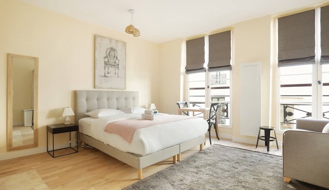 Charming Apartment Center of Paris