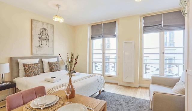 Charming Apartment Center of Paris
