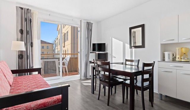 Charming apartment for 4 people near shops