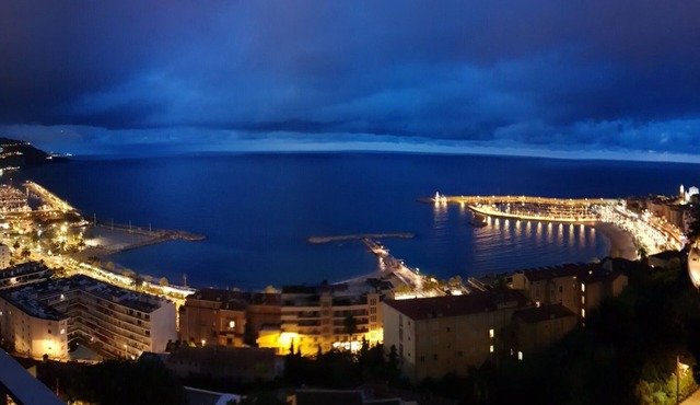 Charming apartment with unobstructed view