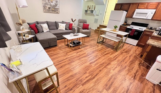 Charming Apartment in CrossLanes