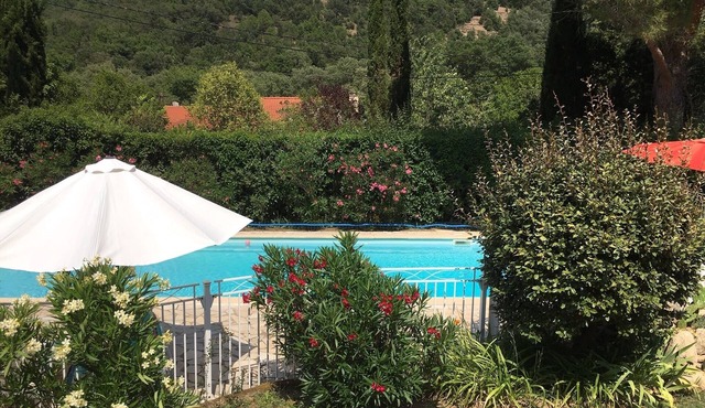 Charming apartment in a tranquil countryside setting where the Pyrenees meet the Mediterranean Sea