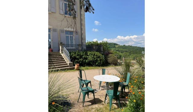 Charming apartment in a 19th-century château