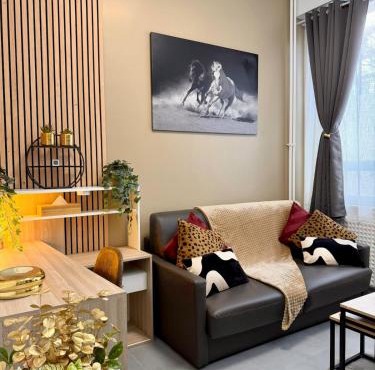 Charming Apartment in Paris Center Metro 6 Glacière & M7 Les Gobelins