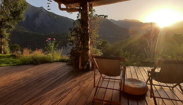 Charming apartment in the heart of Oisans