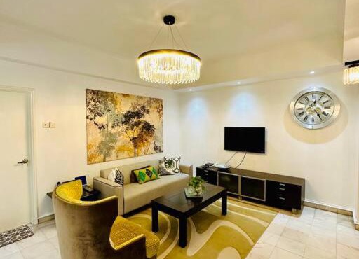 Charming apartment with Netflix at PWTC