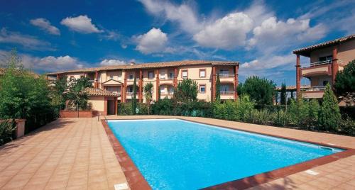 Charming apartment with private garden