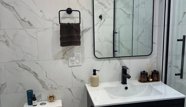 Charming Apt in Astoria Dirtmars.